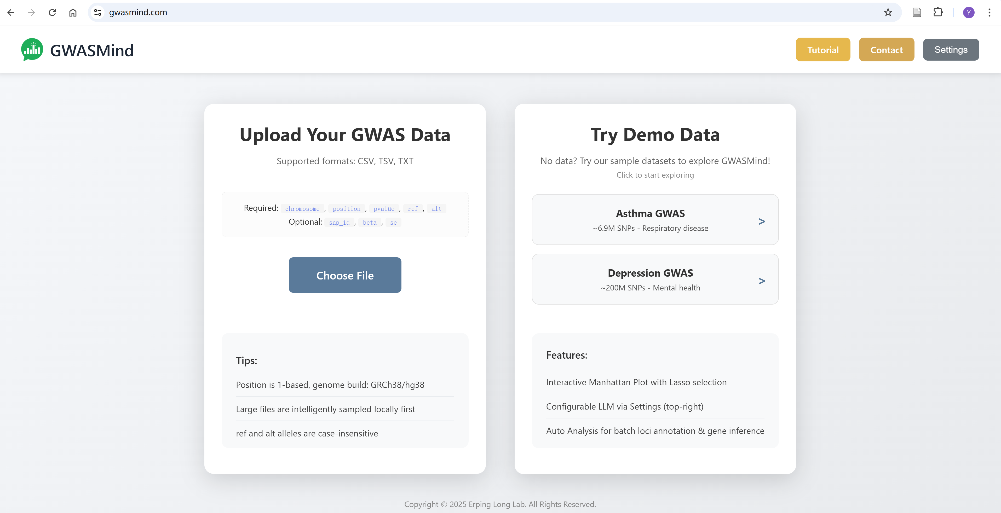 Homepage showing upload and demo data options